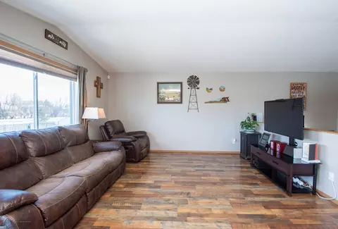 Living - 361 Maple Pointe Blvd, Mapleton, ND 58059 photo 2 of 2