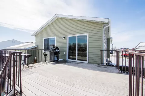 Exterior - 361 Maple Pointe Blvd, Mapleton, ND 58059 photo 6 of 10