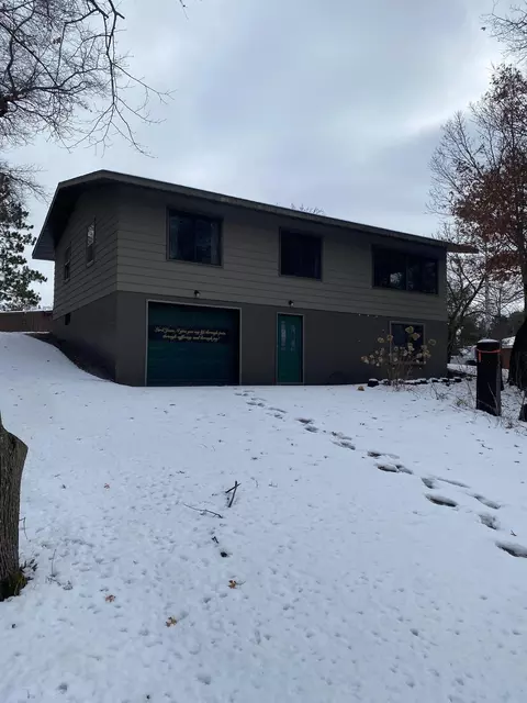 80 Little Rock Rd NW, Rice, MN 56367