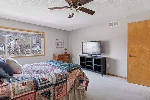 Bedroom - 1901 N Ruby Ct #55, Eagan, MN 55122 photo 3 of 5