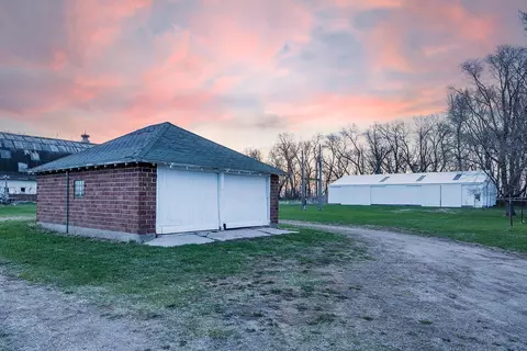 Exterior - 72467 510th St, Hector, MN 55342 photo 8 of 10