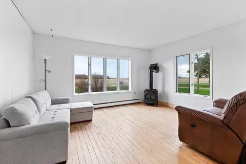 Living - 72467 510th St, Hector, MN 55342 photo 3 of 4