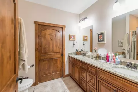 Bath - 3685 Sanctuary Ct, Brainerd, MN 56401 photo 1 of 3