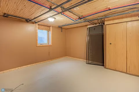 809 11th St S, Fargo, ND 58103 photo 33