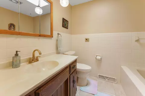 Bath - 34139 Lower Spunk Ln, Avon, MN 56310 photo 1 of 2