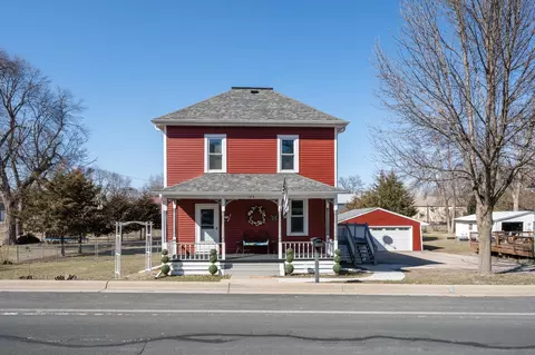 120 Elm St E, Norwood Young America, MN 55368