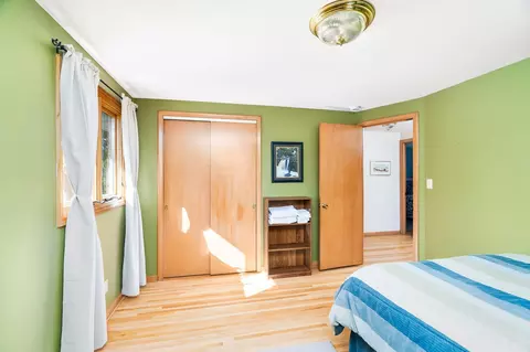 Bedroom - 4114 Pitt St, Duluth, MN 55804 photo 7 of 11