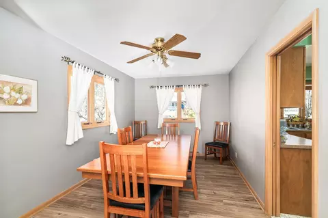 Dining - 4114 Pitt St, Duluth, MN 55804 photo 1 of 3