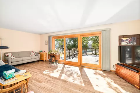 Living - 4114 Pitt St, Duluth, MN 55804 photo 3 of 3