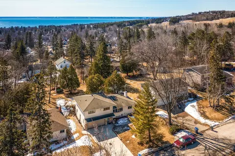 View/Area - 4114 Pitt St, Duluth, MN 55804 photo 1 of 15