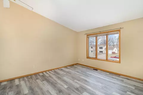 Living - 904 N 4th St, Saint Peter, MN 56082 photo 1 of 3