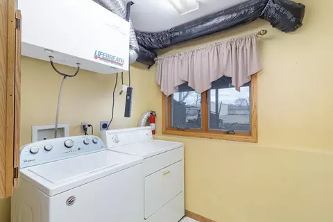 Other - 904 N 4th St, Saint Peter, MN 56082 photo 2 of 4