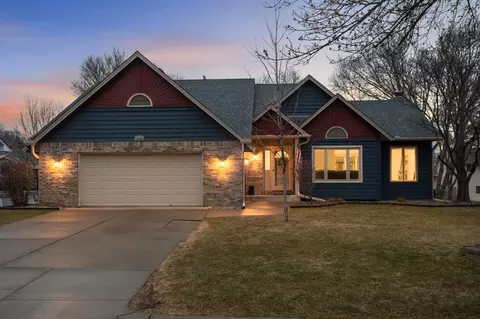 10956 Pheasant Ln N, Maple Grove, MN 55369