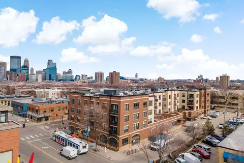 15 E Franklin Ave #225, Minneapolis, MN 55404