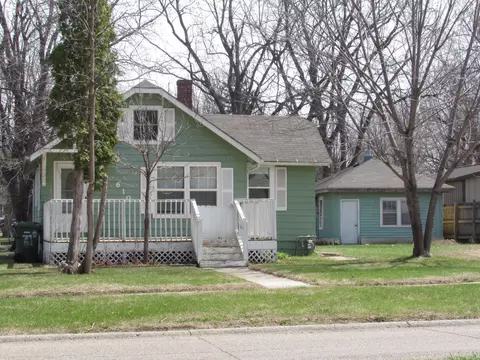 610 Grand Ave, Worthington, MN 56187