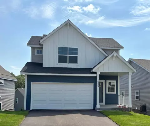 1595 76th St W, Inver Grove Heights, MN 55077