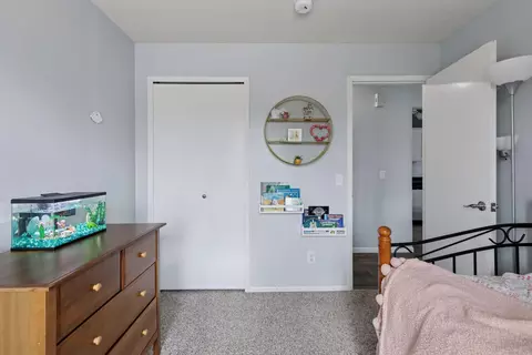3872 Dolomite Dr, Eagan, MN 55122 photo 12