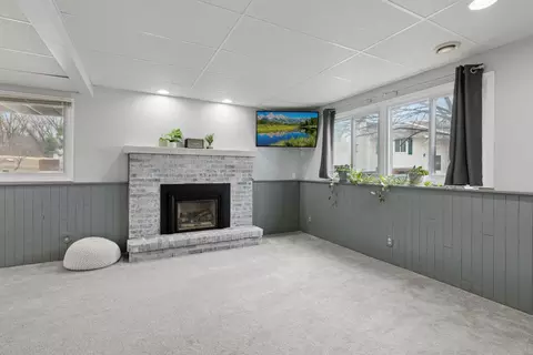 3872 Dolomite Dr, Eagan, MN 55122 photo 15
