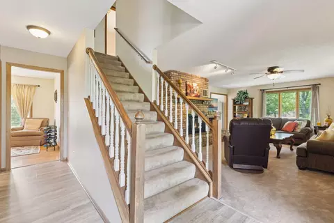 Entry Way - 3316 Red Fox Dr, Hamel, MN 55340 photo 3 of 5