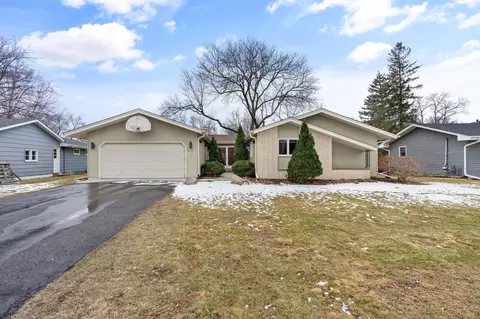 8409 Hopewood Ln N, New Hope, MN 55427