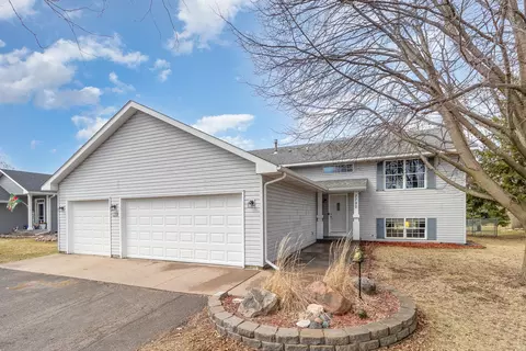 7790 Joliet Ave S, Cottage Grove, MN 55016