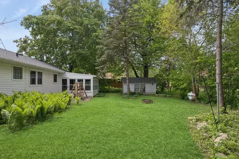 611 7th St E, Northfield, MN 55057 photo 3