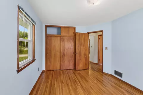 611 7th St E, Northfield, MN 55057 photo 17