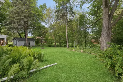 611 7th St E, Northfield, MN 55057 photo 2
