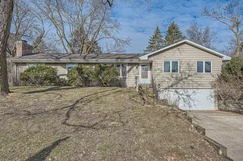 1484 18th Ave NW, New Brighton, MN 55112