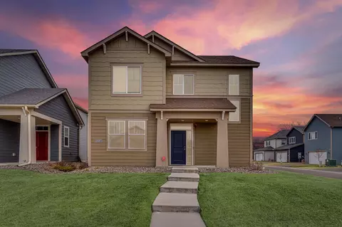 1507 100th Ave NW, Coon Rapids, MN 55433