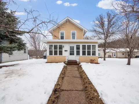 825 2nd Ave NE, Glenwood, MN 56334