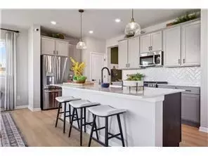 1533 Philipp Way, Shakopee, MN 55379
