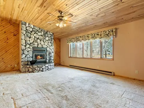 Living - 5585 Barbeau Rd, Brainerd, MN 56401 photo 3 of 5