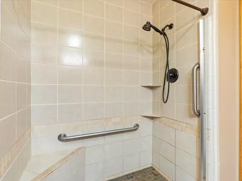 Bath - 5585 Barbeau Rd, Brainerd, MN 56401 photo 2 of 4