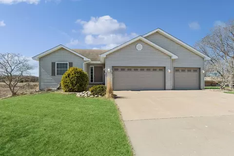 481 Aspen Cir, Delano, MN 55328