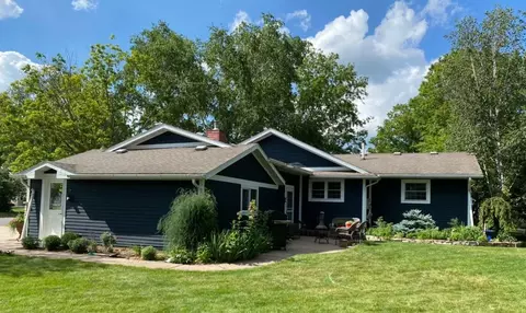 800 E Park Ave, Luck, WI 54853 photo 4