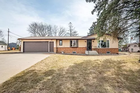 102 N Dana St, Ellsworth, WI 54011