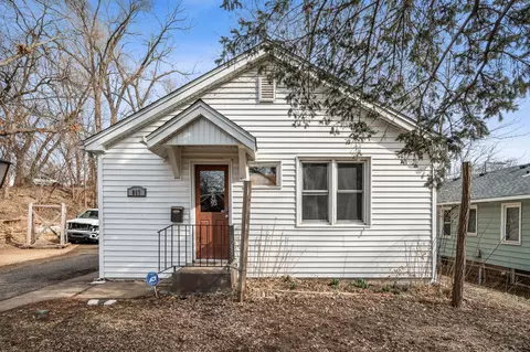 867 Jordan Ave, Saint Paul, MN 55119