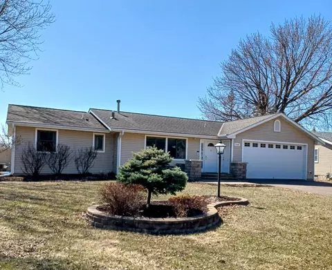 8709 30th Ave N, New Hope, MN 55427