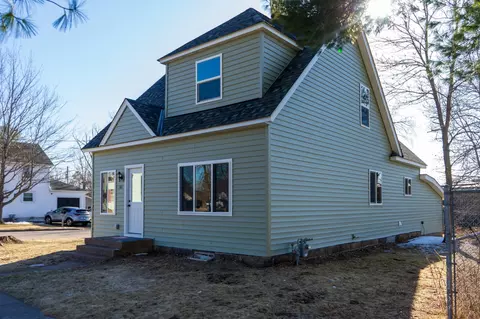 101 Commercial Ave N, Sandstone, MN 55072