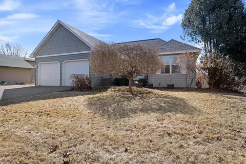 425 Birch Ave NW, Saint Michael, MN 55376
