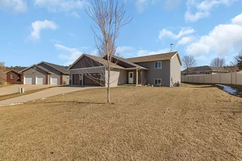 609 Emma Dr SE, Cold Spring, MN 56320