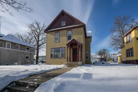 711 6th Ave S, Saint Cloud, MN 56301