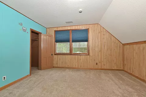 Bedroom - 302 Ekman Ave, Marble, MN 55764 photo 3 of 3
