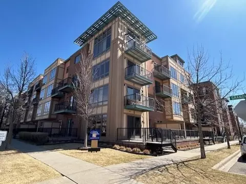 1070 Grandview Ct NE #310, Columbia Heights, MN 55421