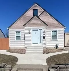 245 Annapolis St E, Saint Paul, MN 55118