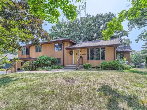 8840 Morris Rd, Bloomington, MN 55437