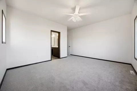 4724 Hampton Loop S, Moorhead, MN 56560 photo 14