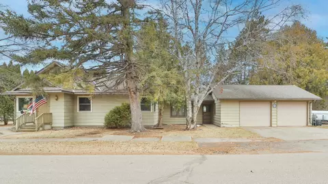 205 6th St NE, Crosby, MN 56441