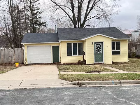 316 W Jefferson St, Spring Valley, MN 55975